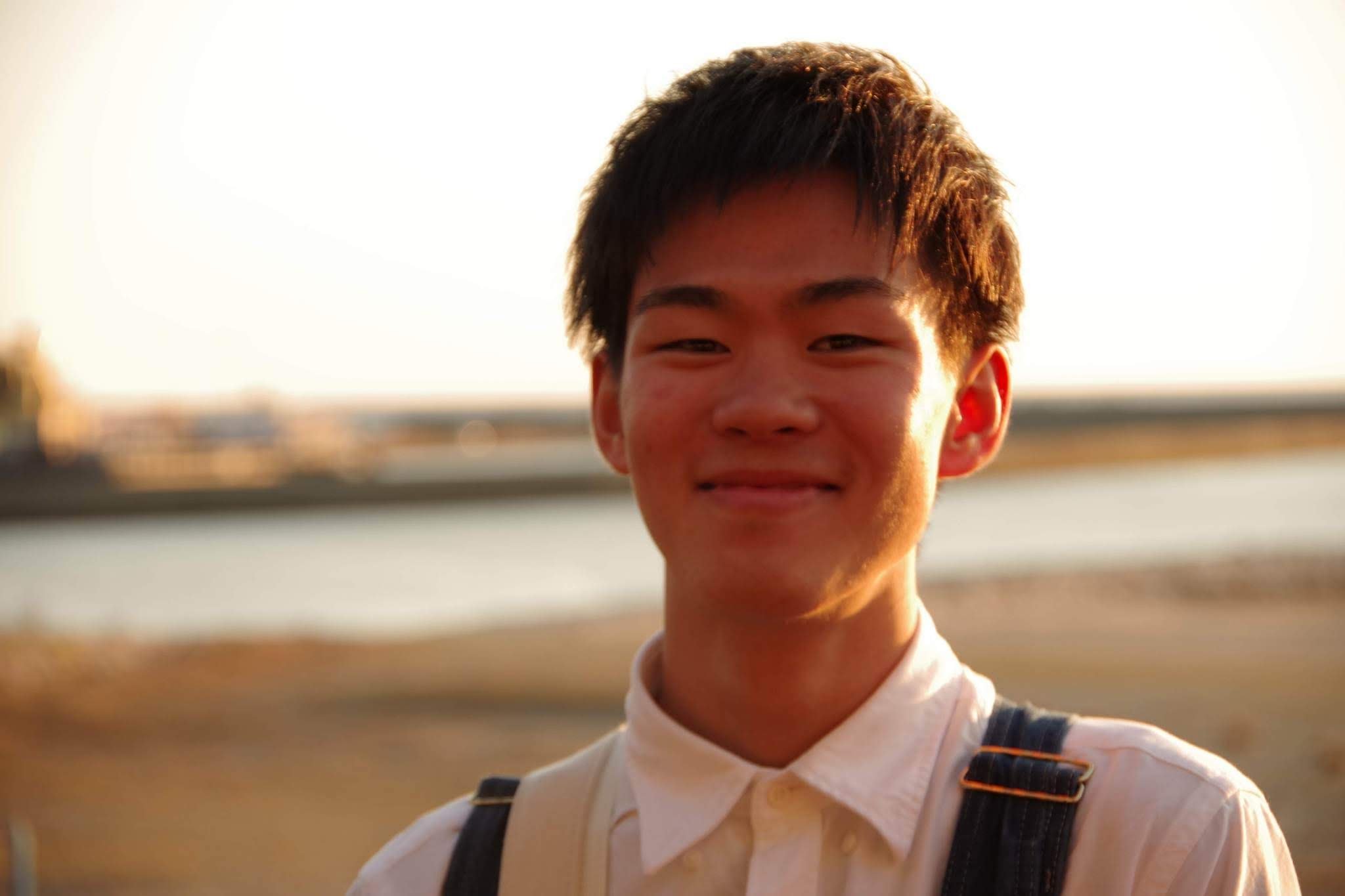 某国立大学の化学科で大学生しているはたち。 「Zero Position」というブログの管理人→https://t.co/avwulhPUYu 常に物欲に支配されているが、ミニマリストになりたいという夢は捨てていない。 特技はゴミを出し忘れること。