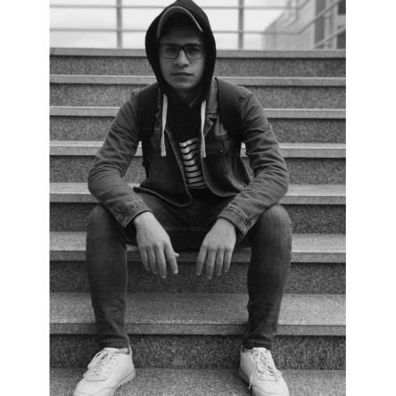 a7med_fattoo7's profile picture. faculty of applied medical science😈
3/3/1998
madridista .... Hala madrid     
gunners مدفعجى
instagram: a7med_fato7