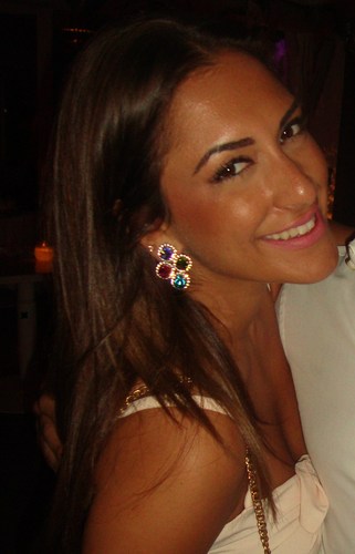 PR Consultant & Founder of @PolkadotsnRbns : A contemporary children's events company with a twist! Follow us to find out more!