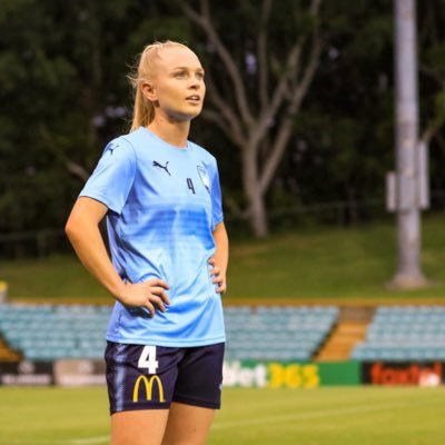 Sydney FC Women #4 | Instagram: elizabethralston