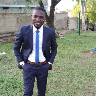 DieufortBredso1's profile picture. Médecin. Juriste