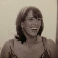 Lisa Crowe - @LisaCro34659643 Twitter Profile Photo