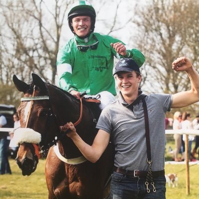 Max Comley Racing 🐎💨 Ex jockey turned point to point trainer 🐎 breakers + pre-trainers + problem horses🐴