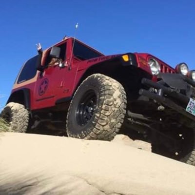 OiiiiiiioJ's profile picture. 