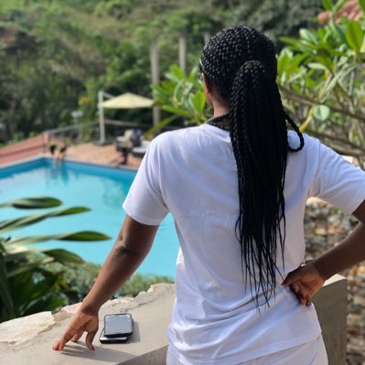 Vinyswan's profile picture. Humble thyself!#