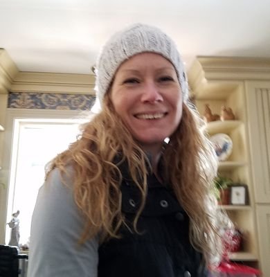 EvaHamel7's profile picture. Health and wellness