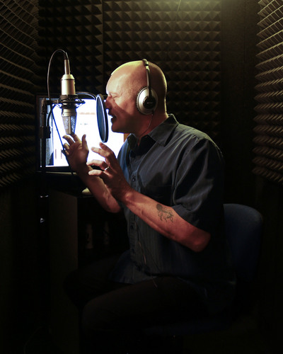 shawnsaysit's profile picture. Professional Voice Actor, with a unique voice. Your one stop audio shop, for production, as well!
Looking to become a voice actor? I can help;)
