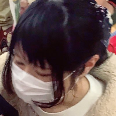 咲さんのリアル垢。成人済のぬるいオタク。写真苦手属性の元レイヤー。まぁまぁたくさん飲んじゃう酒飲み。まろやかに生きたい。 #自宅トレーニング部 #献立共有