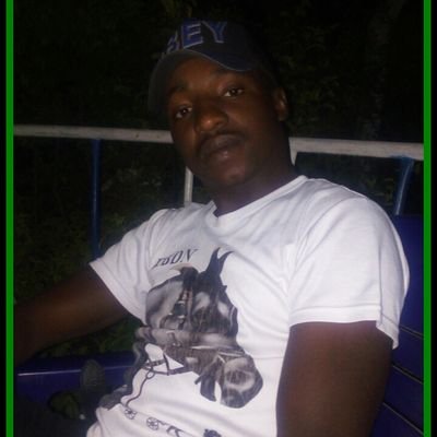 AbubakarAa30's profile picture. Simplicity is not Stupidity