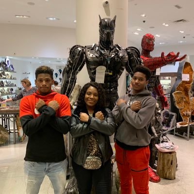 AMCabby's profile picture. Sports Mom 🏈 🏀 💪🏾, wife, daughter and child of God! “Many women do noble things, but you surpass them all.” Proverbs 31:29 👑 🙏