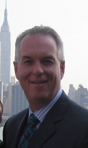 Financial Executive with Expertise in Financial Controls & Change Mgt. Delivered Substantial Improvements to Cash Flow.