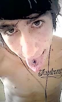 solteiro , 17 anos,
