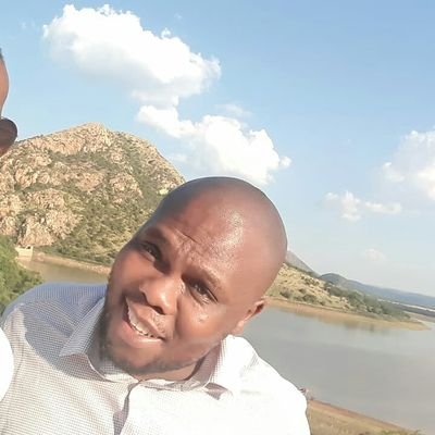 HlezaV's profile picture. 