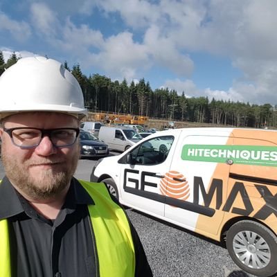 Over 15 years of professional experience with surveying and construction instruments. Big fan of @HexagonGeosystems and other precise stuff :)
#SwitchToGeomax