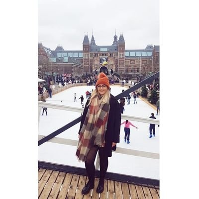 Instagram: jessicadouglas_x 🌟
wide eyed and up all night
