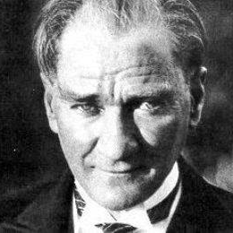 Kemal ATATÜRK’ün aydın izinden..! 🇹🇷
✊🇹🇷🇹🇷 ATATÜRKÇÜ 🇹🇷🇹🇷✊