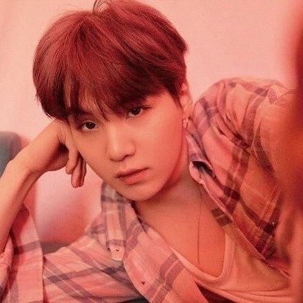 hello!! call me tee
fan account @BTS_twt