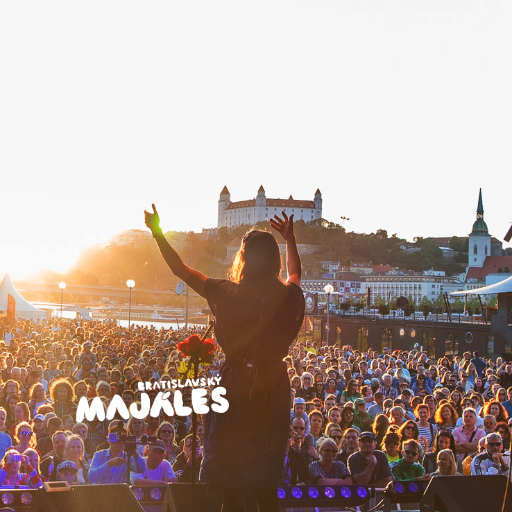 Oficiálny Twitter profil mestského kultúrneho open air festivalu Bratislavský majáles