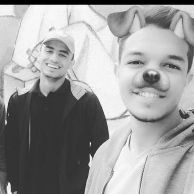 Abdallh81881098's profile picture. ‏‏
💓♩
Ahlawy ❤ 
Singer 🎶🎹🎤
B.D : 28 / 2