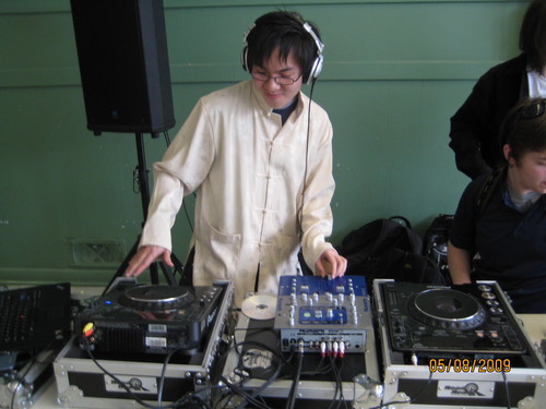 #BecauseImHappy I have good taste in music. #EndlessFusion http://t.co/byZQ2LBRKJ http://t.co/fEv5hx2Y2A #FollowMyMusicTastes http://t.co/VdR7KYlkuk