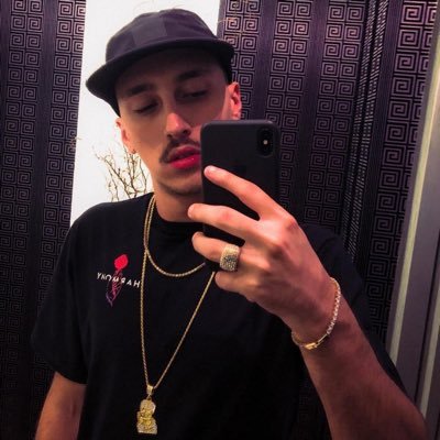 gbarceIIos's profile picture. sobrevivendo no inferno