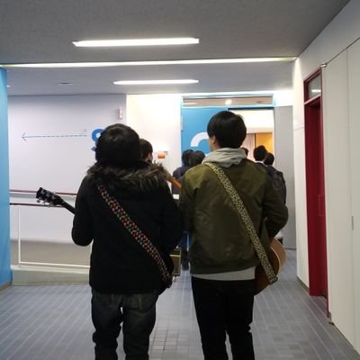 新潟工科大学軽音楽部です！
　　　　　　　　　　　　　　　　　　　　　　　　　　　　　　　　　　※質問、出演依頼等はDMで受け付けてます🎵