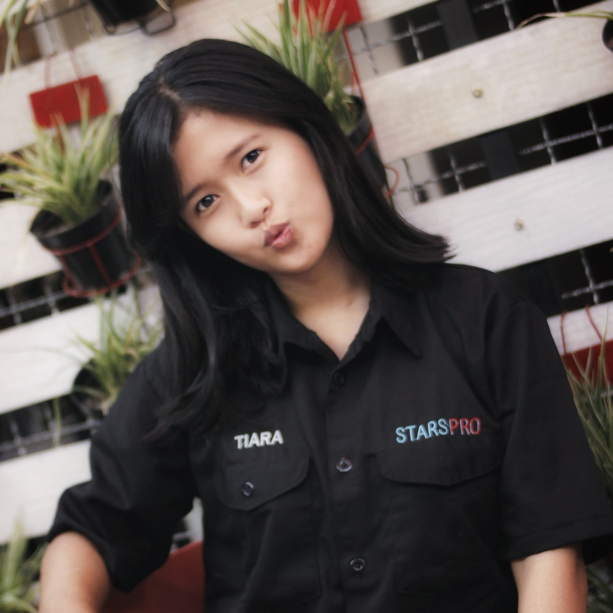 Tiayaaa