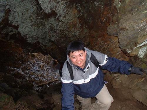 jeyromcee's profile picture. 