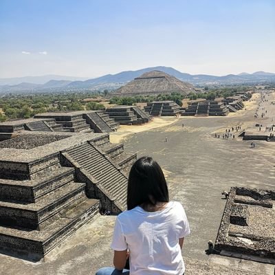 Silvi_Vasquez's profile picture. 