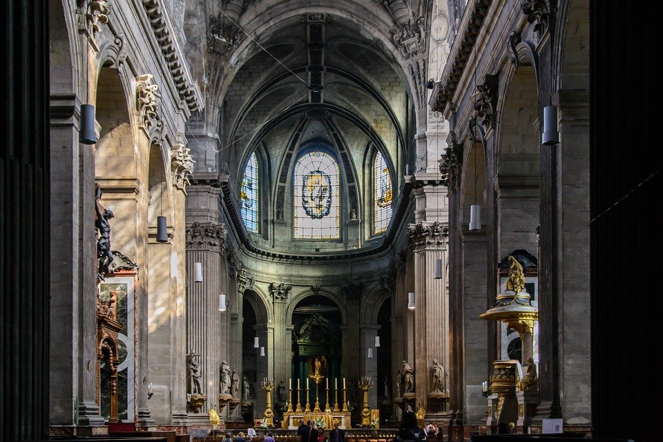 Association pour la protection et la restauration du patrimoine culturel et cultuel français ⛪