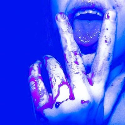 Androsexual,
*Aesthetically cries*,
Socially awkward Libra,
Spawn of Satan,
รคtคภเc,
Hank freak-,
PS4:Hoggy_games,
MAJOR NSFW WARNING (also RP-)