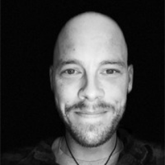 Whiteboard ninja. Builder of things. Chief of Staff to @hedward. CEO at Speed-Onboard. Runner.