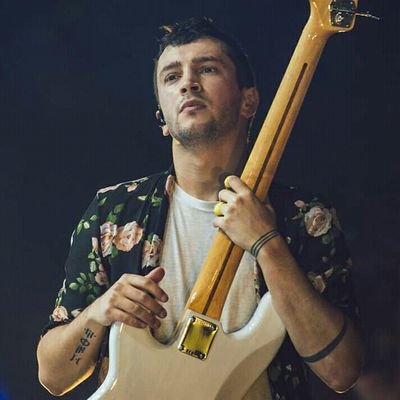 ola_neodreamer's profile picture. 👑💛❤