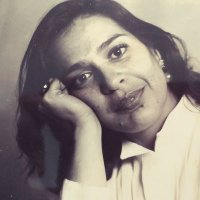 Renata Moura (@renatassi) 's Twitter Profile