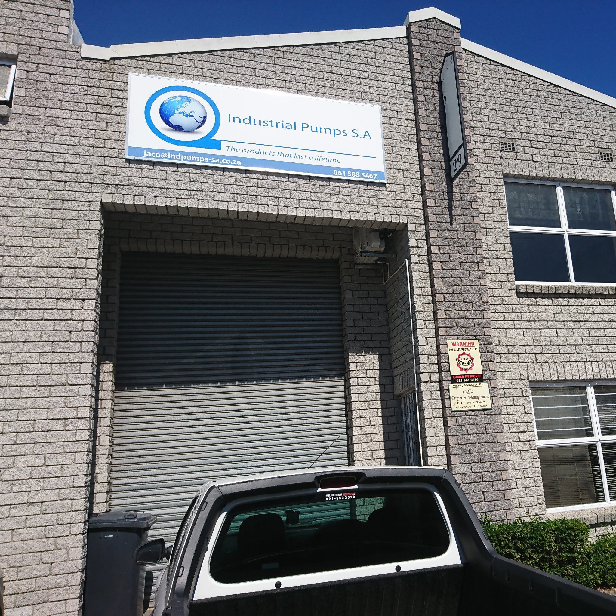 Industrial Pumps SA supply, repair and install a wide range of different pumps which includes: self-priming,centrifugal,split-case,process,pc and gear pumps.