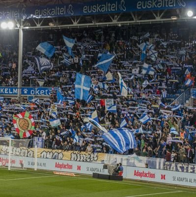 intento molestar,mi forma de pensar no es como la gente normal,fanático de Baskonia y del Alavés y enamorado de mi ciudad,euskaldun por encima de todo.