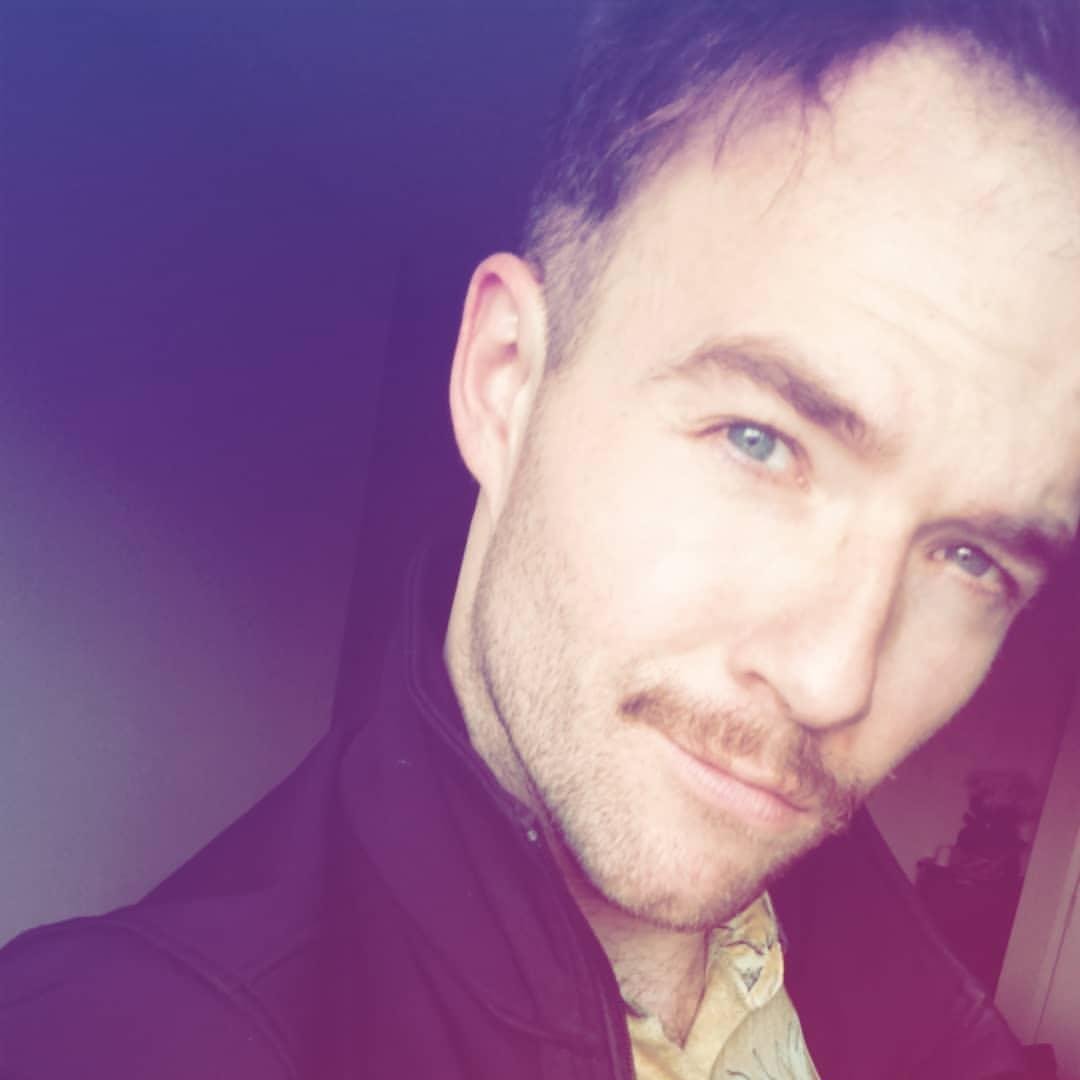 Nurse by day, Gaymer by night
31 | Taurus | RN | Twitch Affiliate at https://t.co/pkJ0ScFneY