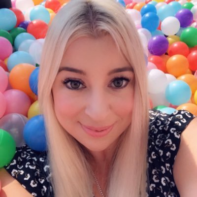 SareC81's profile picture. 