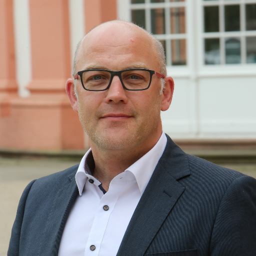 Connect experts and ideas in Payments, E-Invoicing, Procurement, Data Sovereignty: Swiss Payment Forum, E-Invoicing Exchange Summit, E-Rechnungs-Gipfel