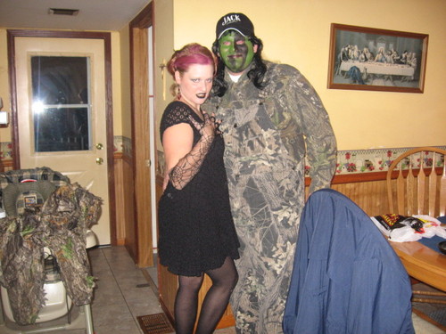 Marebear_01's profile picture. Just a small town women raising her kids the best she can. but Sunday nights are all mine thanks to HBO ;)