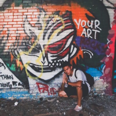 LaughOutLao's profile picture. Forever L☹ST