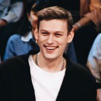 эйви (@podshastom24na7) 's Twitter Profile