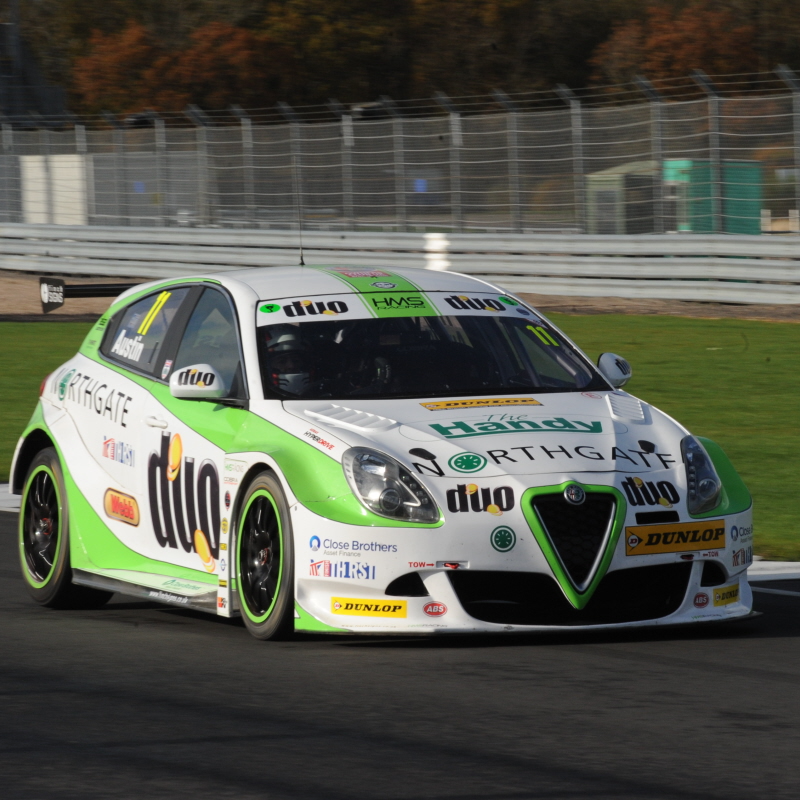 Legends66's profile picture. 2018 Legends Cars UK Vice Champion with WTBS Motorsport