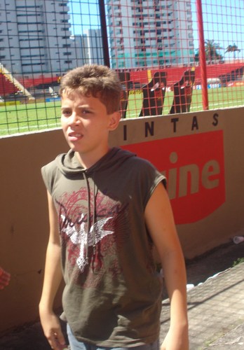 X Um diia me chamaram de ninguem dae eu fiquei feliiz Pq ninguem eh perfeitoo!