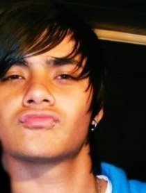 Fã Club dedicado ao Lucas Henrique, guitarrista e backing vocal da RESTART! Follow-me - Since: 17/08/10. Siga tambem @Fa_De_Restart ♥