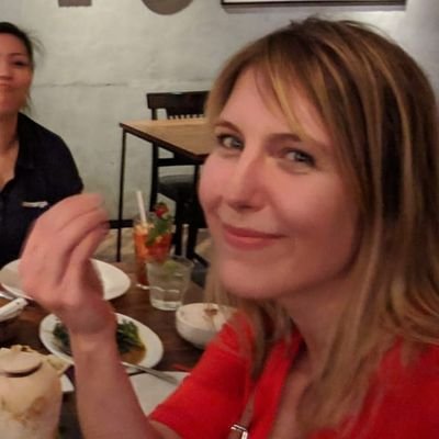 tarya's profile picture. 