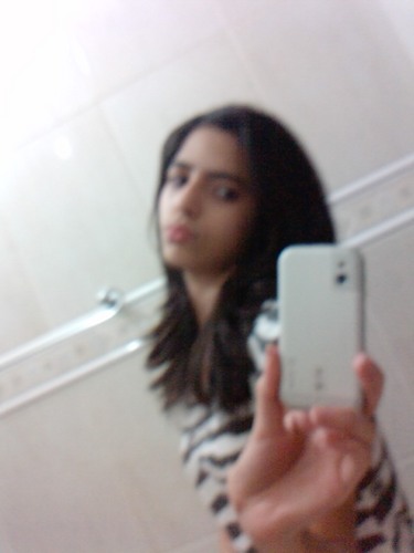 Sou......
Animada
divertida
meio maluca
Bonita
Inteligente
e varias outras coisa *-*

S2