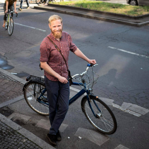 Nordneuköllner Nordeuropäer |  Connecting Berlin–Finnland | Berliiniläinen viestintä-, matkailu- ja olutyrittäjä