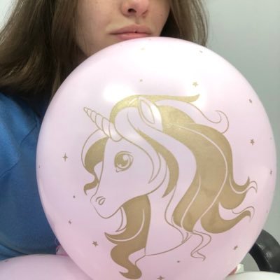 IcedUnicorn's profile picture. Sugarless girl.