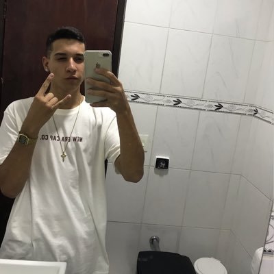“A duvida é o principio da sabedoria” ❤️🍂